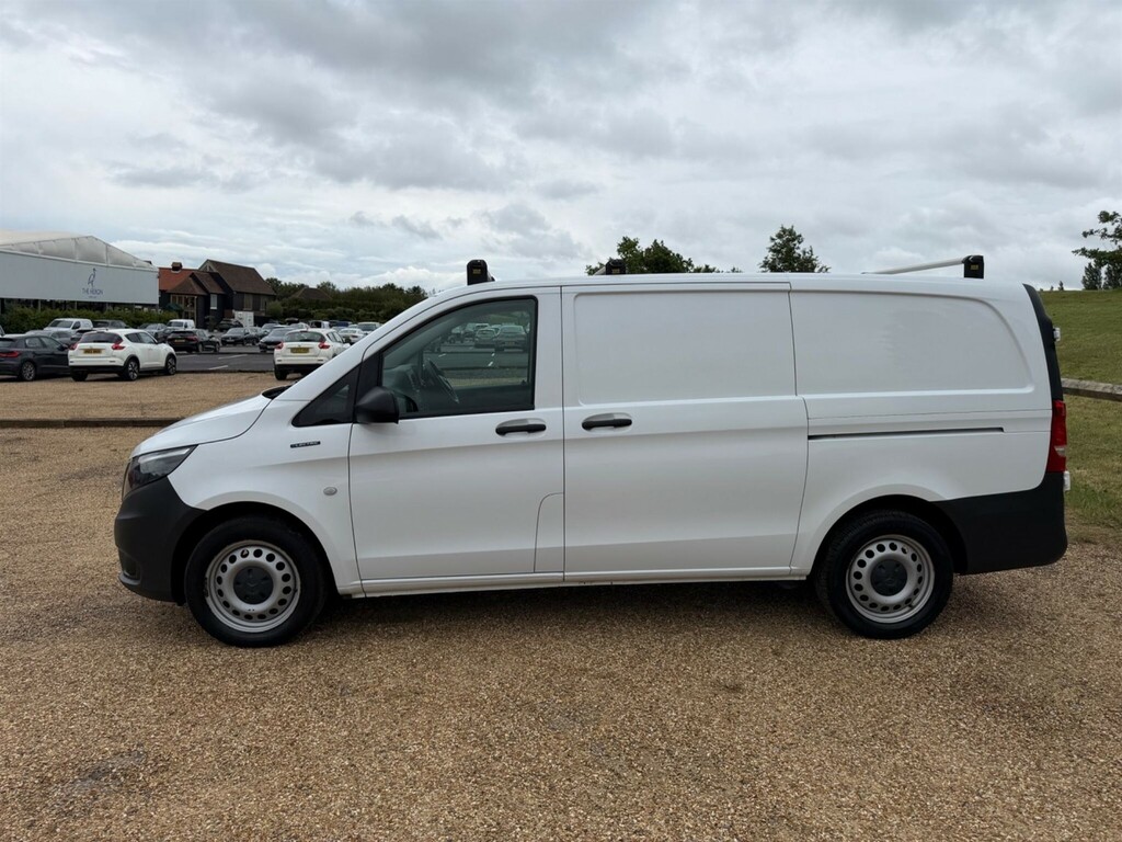 Mercedes-Benz eVito 114 E 41Kwh Progressive Fwd L2 6Dr Lwb White #4