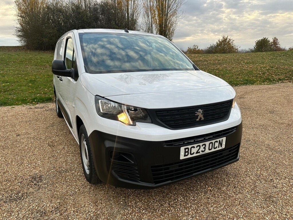 Peugeot Partner 1.5 Bluehdi 950 Professional Premium Long Panel White