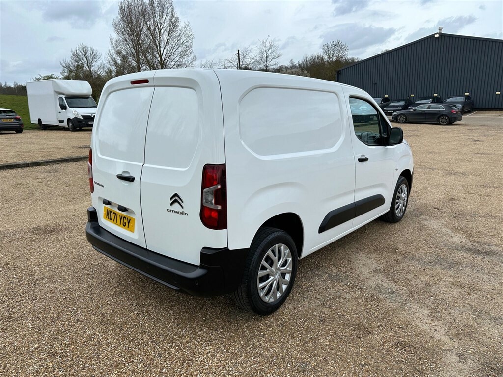 Citroen Berlingo 1.5 Bluehdi 1000Kg Driver Pro 100Ps 6 Speed White #8