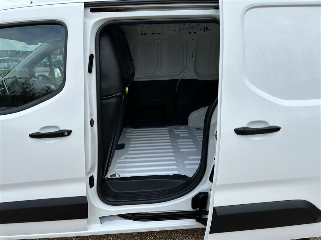 Citroen Berlingo 1.5 Bluehdi 1000Kg Driver Pro 100Ps 6 Speed White #14