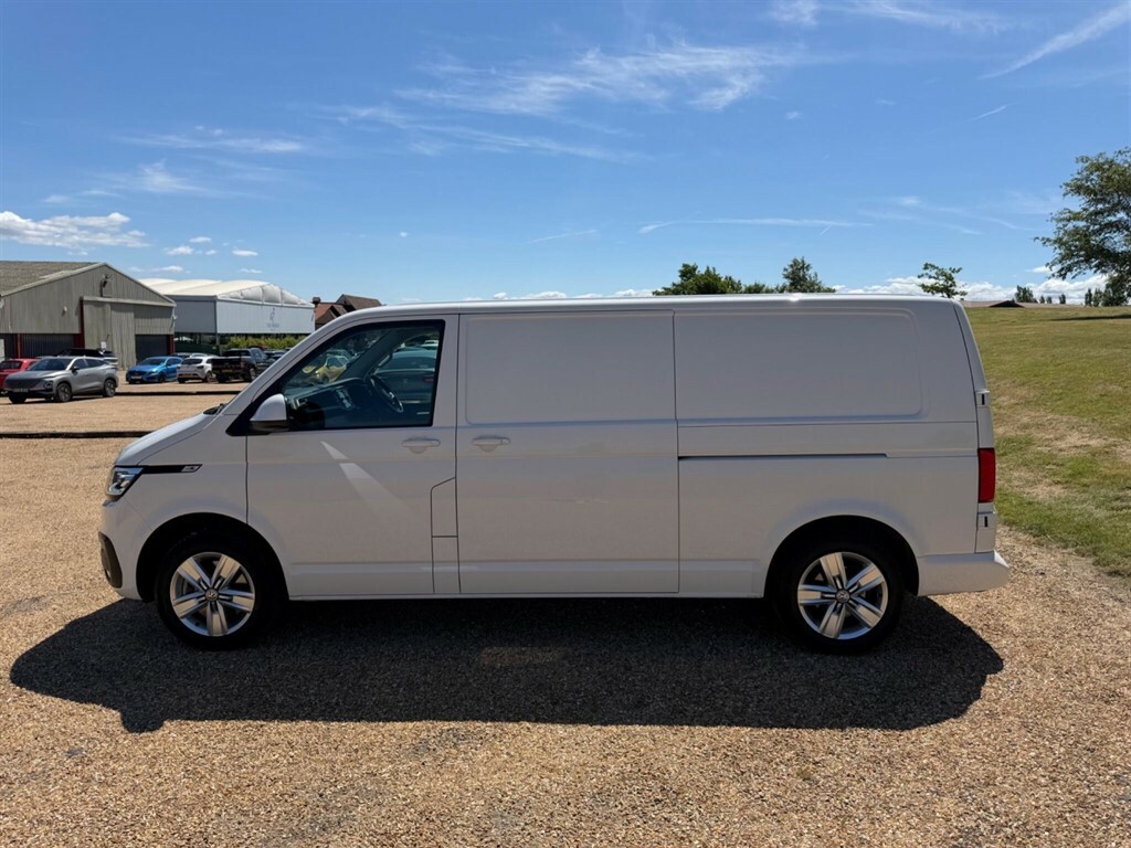 Volkswagen E-Transporter E 110 37.3Kwh Advance Lwb White #4