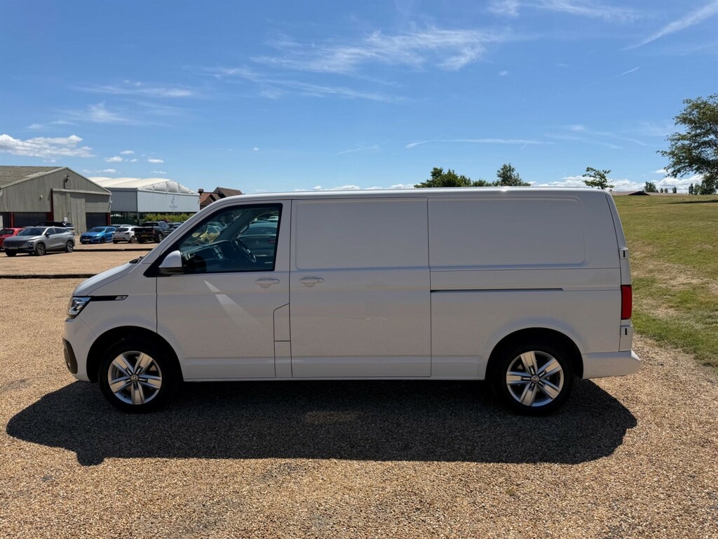 Volkswagen E-Transporter E 110 37.3Kwh Advance Lwb White #4