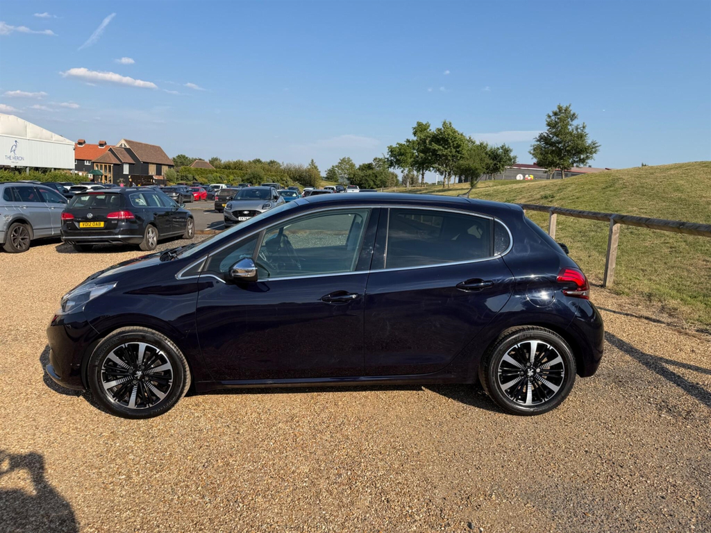 Peugeot 208 1.2 Puretech Allure Premium Euro 6 Ss Blue #5