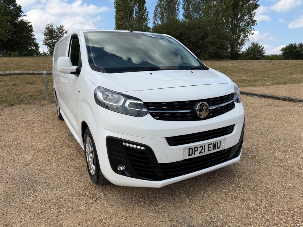 Vauxhall Vivaro 1.5 Turbo D 2900 Sportive L2 H1 Euro 6 Ss White