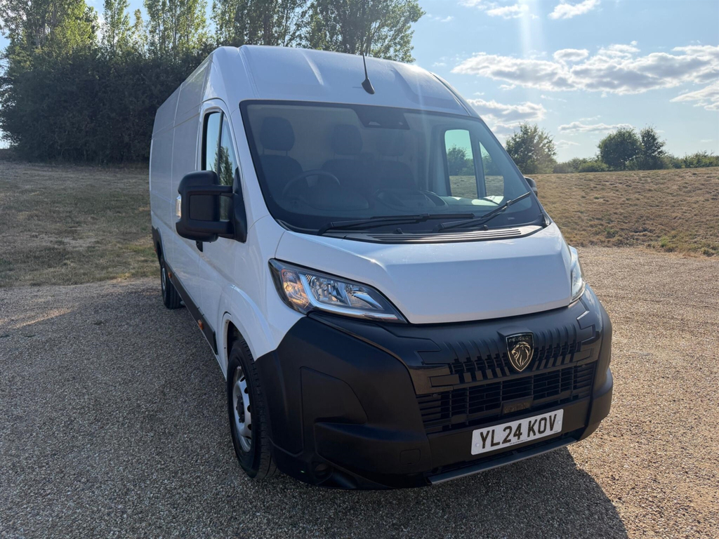 Peugeot Boxer 2.2 Bluehdi 435 Professional L4 H2 Euro 6 White