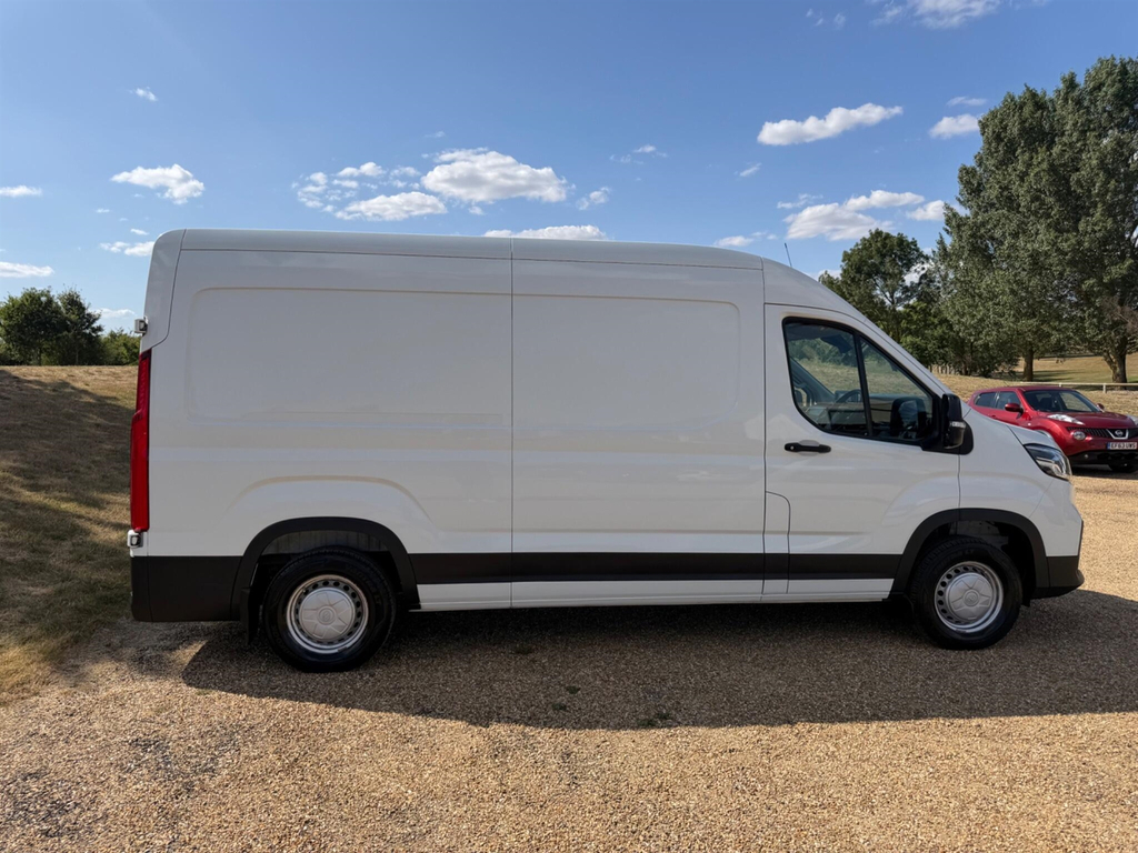 Maxus Deliver 9 150Kw High Roof Van 51.5Kwh White #7