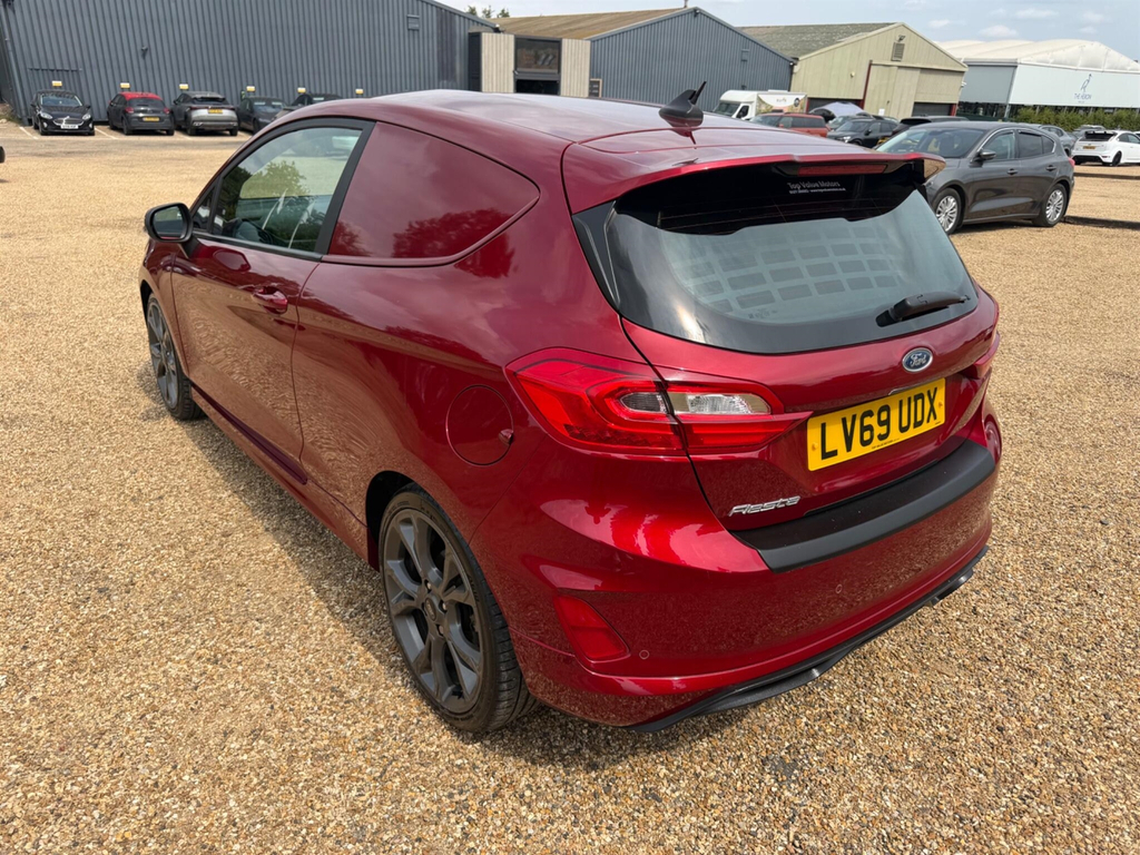 Ford Fiesta 1.0T Ecoboost Sport Euro 6 Ss LV69UDX #5