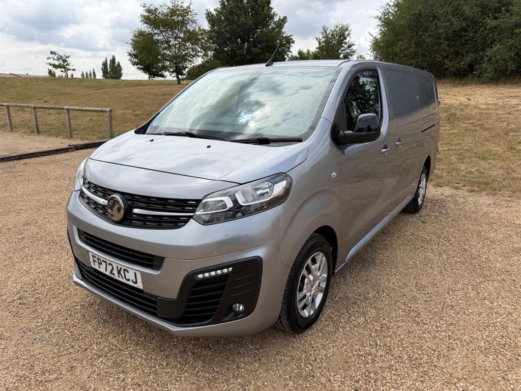 Vauxhall Vivaro 2.0 Turbo D 3100 Sportive L2 H1 Euro 6 Ss 6Dr  #3