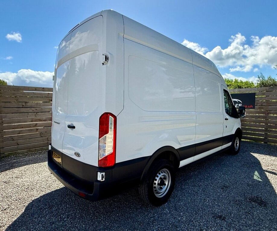 Ford Transit Custom 2L Leader YP23KCJ White #3