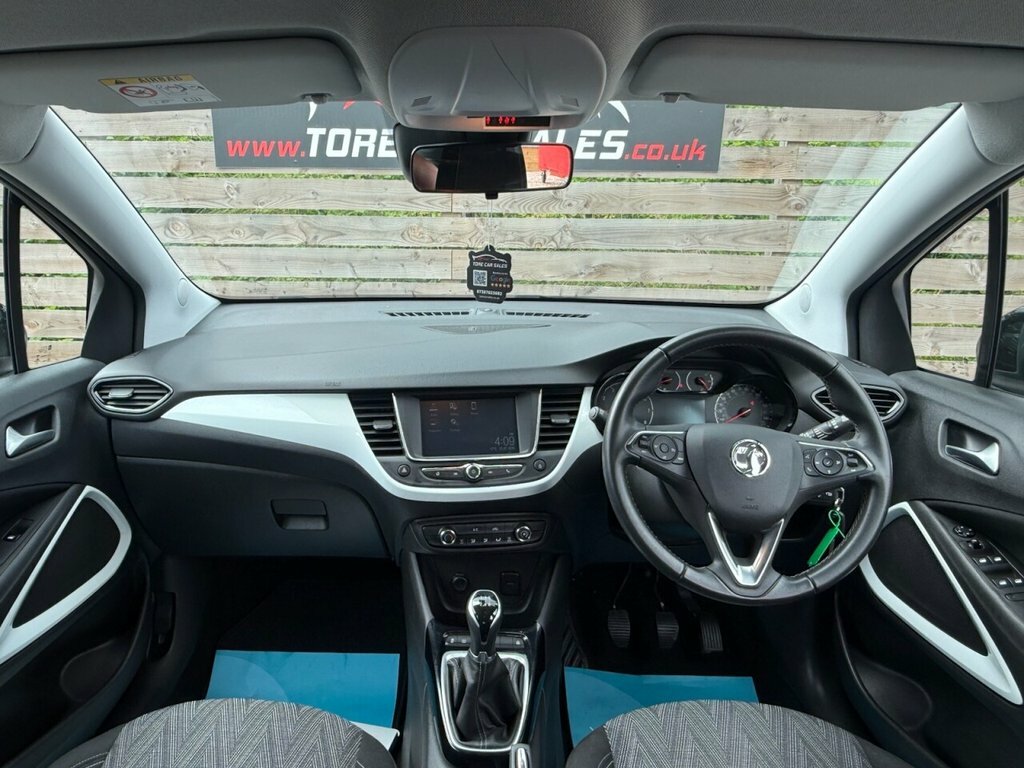 Vauxhall Crossland X Elite Grey #10