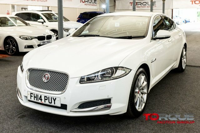 Jaguar XF 3.0D V6 Premium Luxury Saloon Euro White