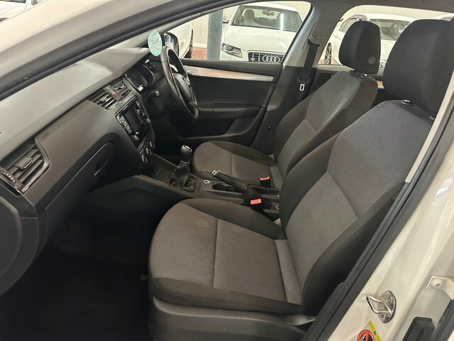 Skoda Octavia 2.0 Tdi Se Estate Dsg Euro 5 Ss 150 Grey #7