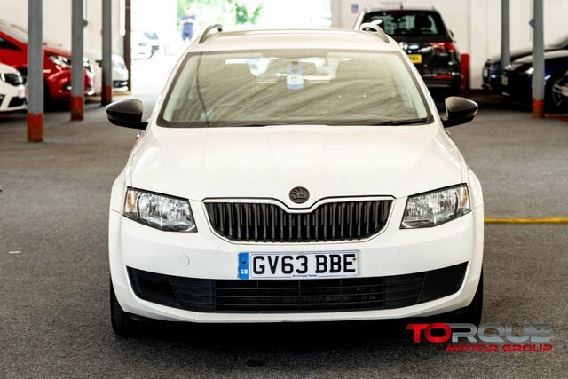 Skoda Octavia 1.6 Tdi S Estate Euro 5 S S 1 White