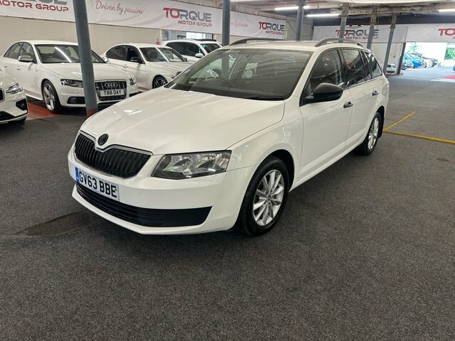 Skoda Octavia 2.0 Tdi Se Estate Dsg Euro 5 Ss 150 Grey #1