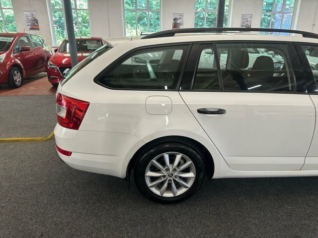 Skoda Octavia 2.0 Tdi Se Estate Dsg Euro 5 Ss 150 Grey #15