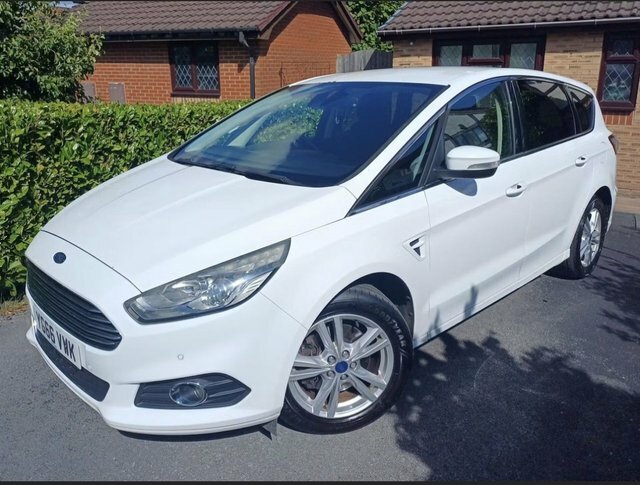 Ford S-Max 2.0 Tdci Titanium Mpv Euro 6 S White