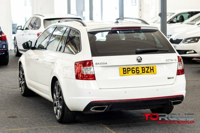 Skoda Octavia 2.0 Tdi Vrs Estate Euro 6 S S White #5