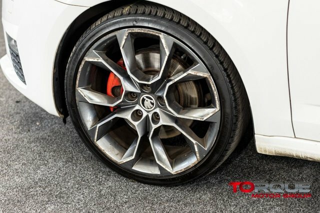 Skoda Octavia 2.0 Tdi Vrs Estate Euro 6 S S White #4