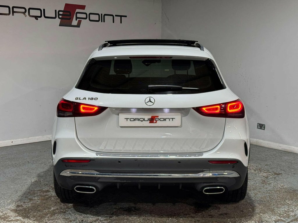 Mercedes-Benz GLA Class 1.3 Gla 180 Amg Line Premium EJ71UKX White #5