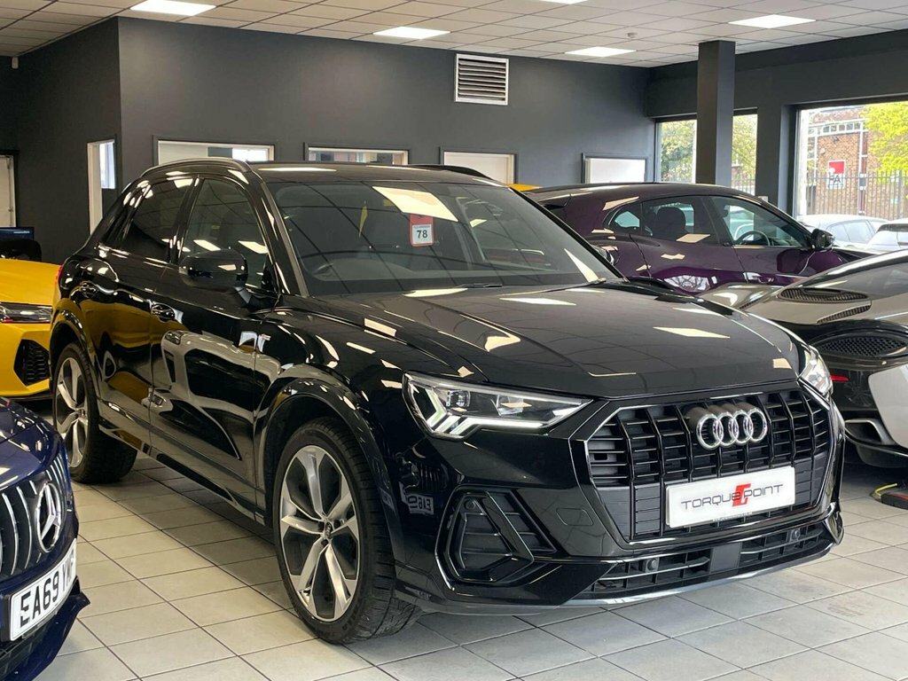 Audi Q3 1.5 Q3 Black Edition 35 Tfsi Mhev Black