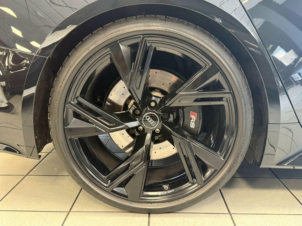 Audi RS6 Petrol #38