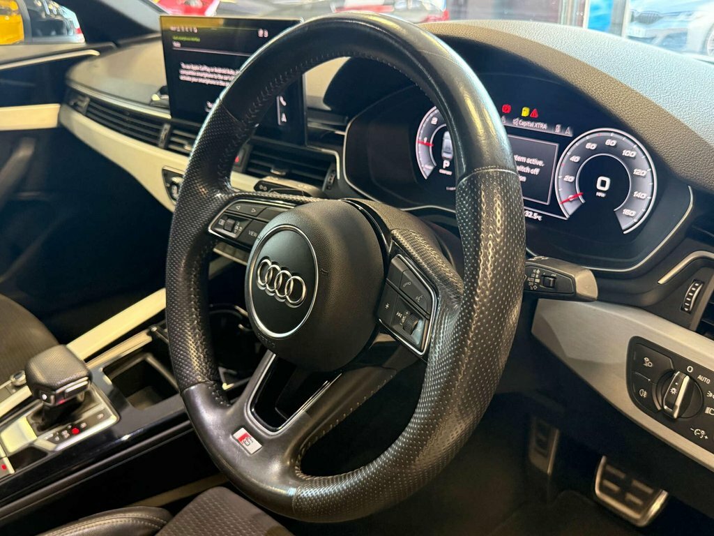 Audi A4 2.0 A4 S Line 35 Tdi LL20KKZ Black #3