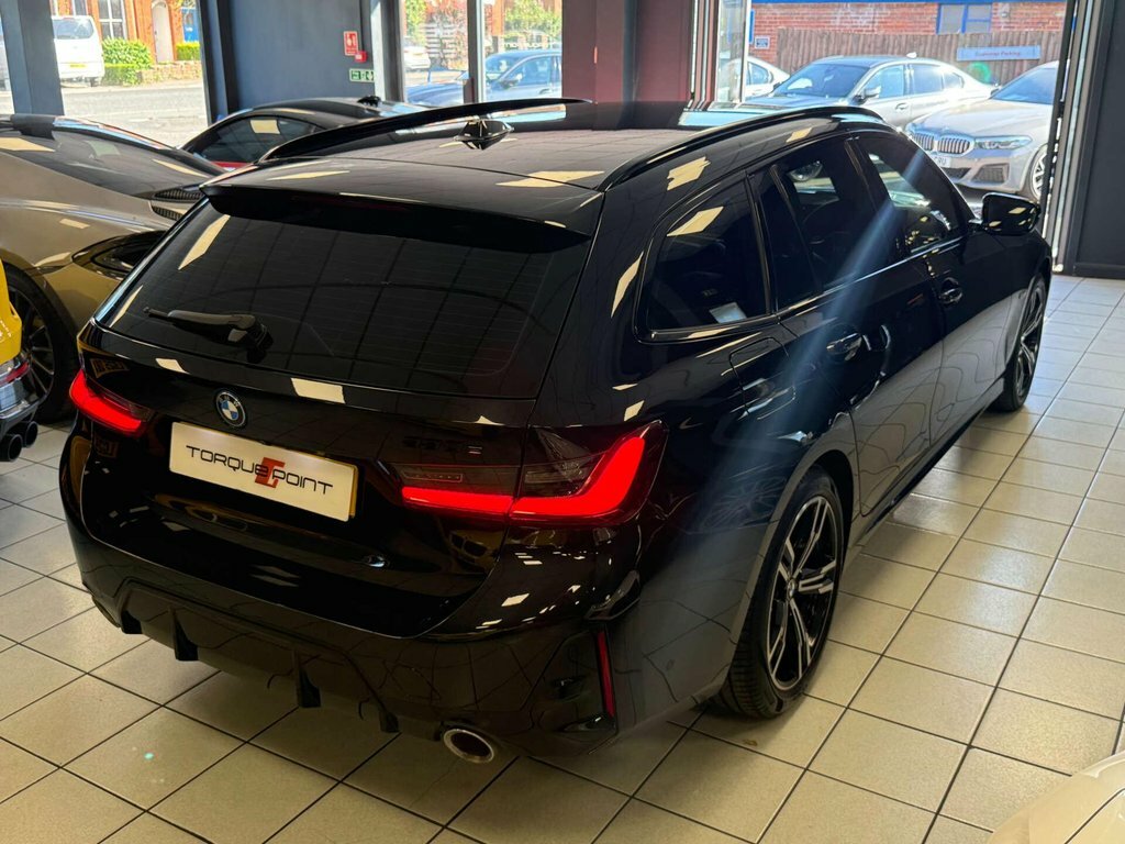 BMW 3 Series 320I Xdrive M Sport Saloon White #22