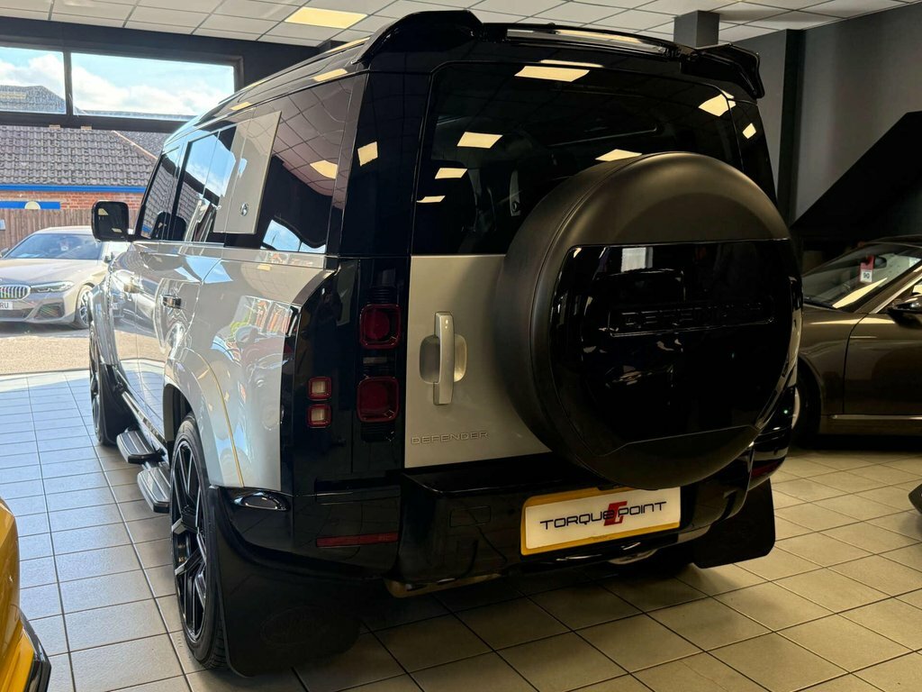 Land Rover Defender 3.0 Defender Xs Edition D Mhev 4Wd  #3