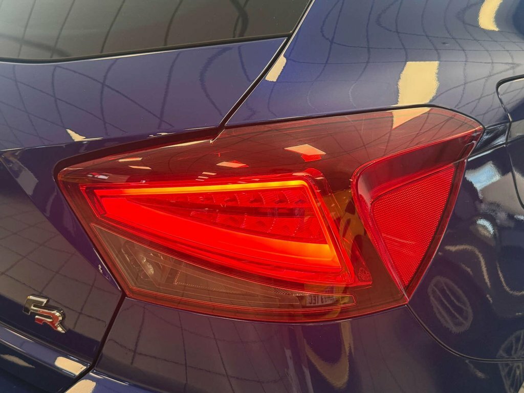 Seat Ibiza Tsi Fr 114 Red #25