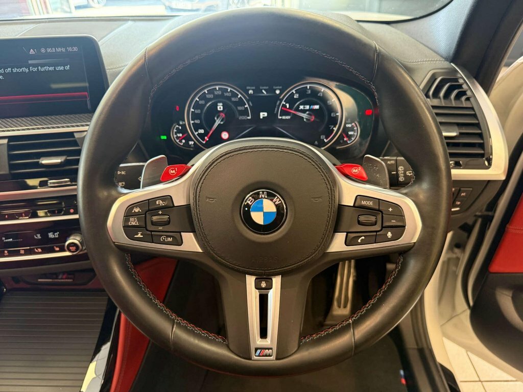 BMW X3 M M Competition White #30