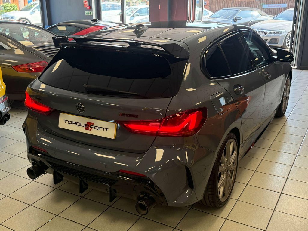 BMW 1 Series 140I Shadow Edition Step White #27
