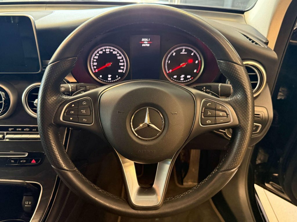 Mercedes-Benz GLC Class Glc 220 D 4Matic Amg Line Premium White #28