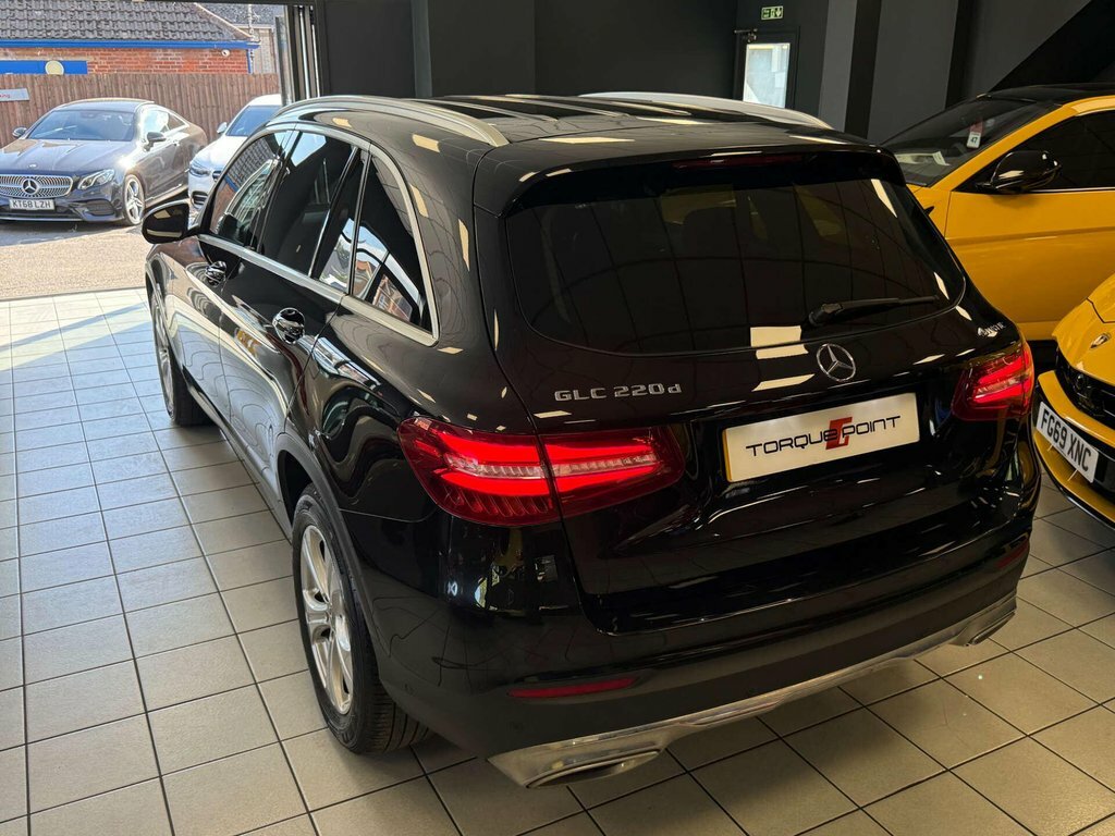 Mercedes-Benz GLC Class Glc 220 D 4Matic Amg Line Premium White #21