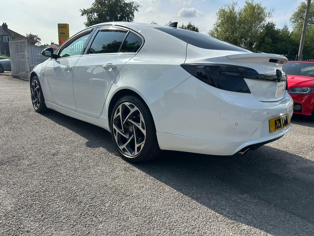 Vauxhall Insignia Hatchback 1.6 Cdti Sri VX Line Nav Euro 6 Ss White #4