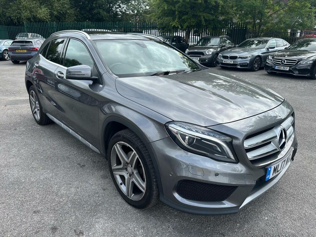 Mercedes-Benz GLA Class 2.1 Gla200d Amg Line Premium Plus 7G-dct 4Matic Grey #3