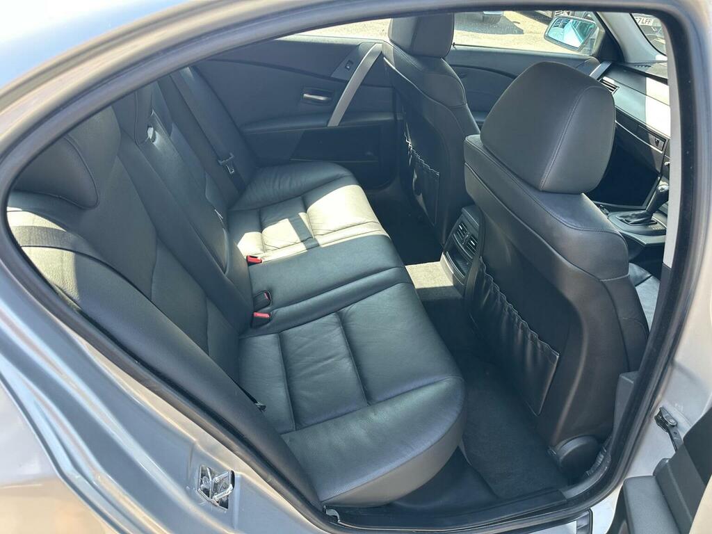 BMW 5 Series Saloon 3.0 Silver #19