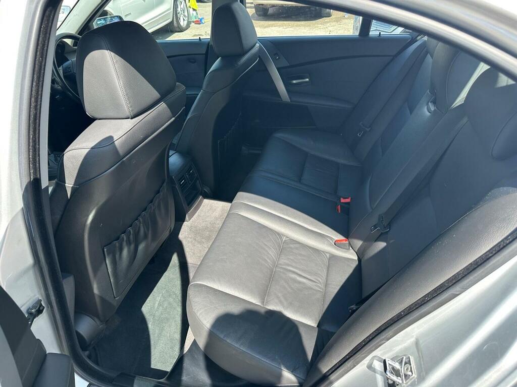 BMW 5 Series Saloon 3.0 Silver #18