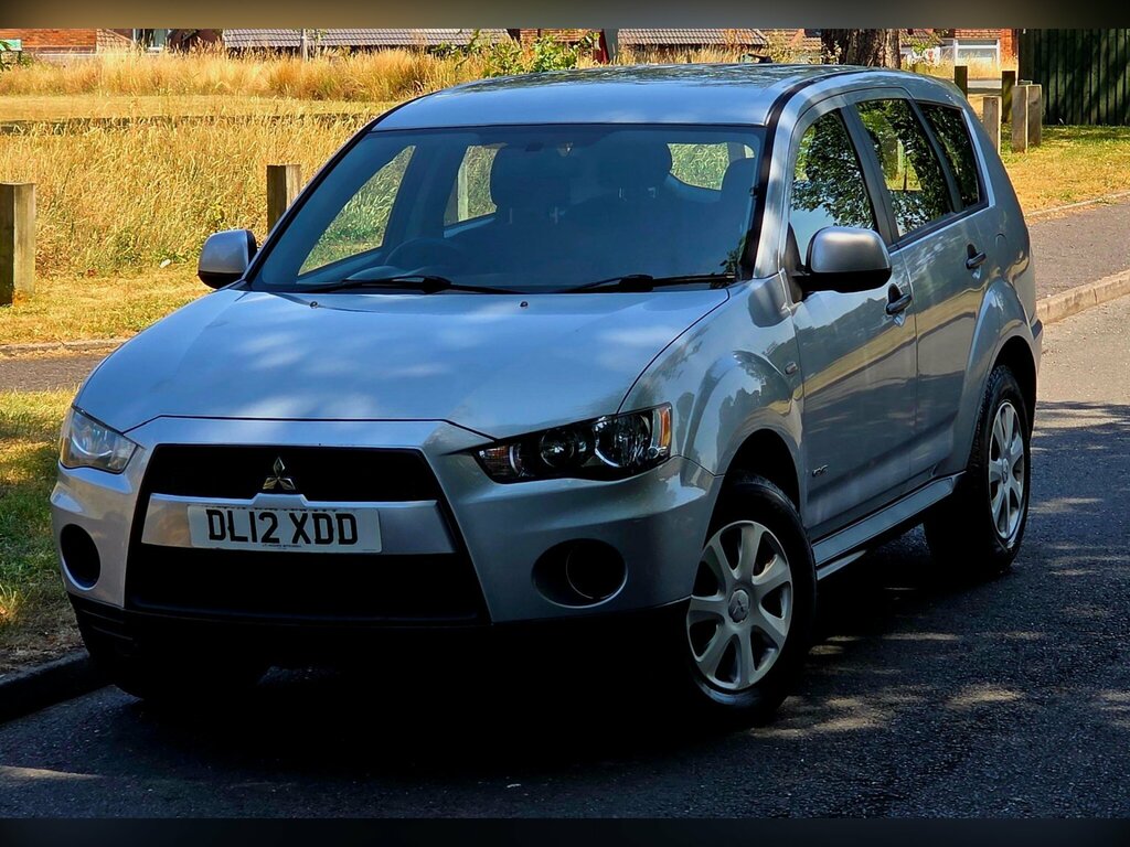Mitsubishi Outlander 2.2 Di-d Gx3 Fwd Euro 5 Black #11