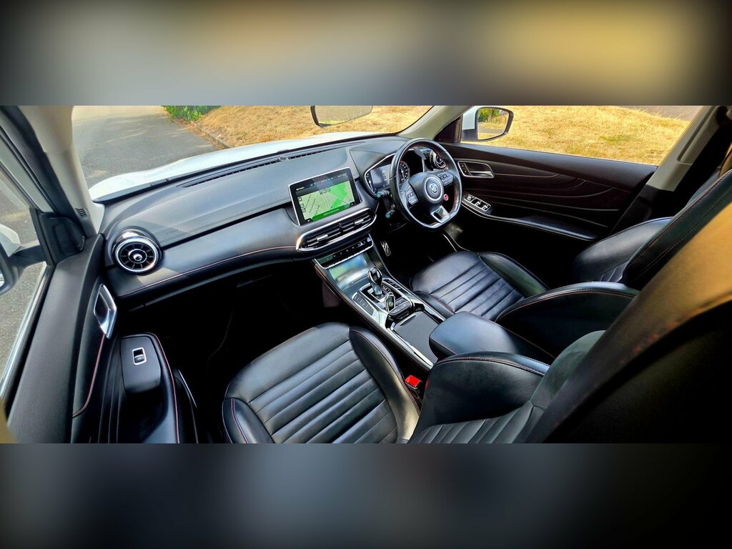 MG HS 1.5 T-gdi Exclusive Dct Euro 6 Ss EY69FWW White #4