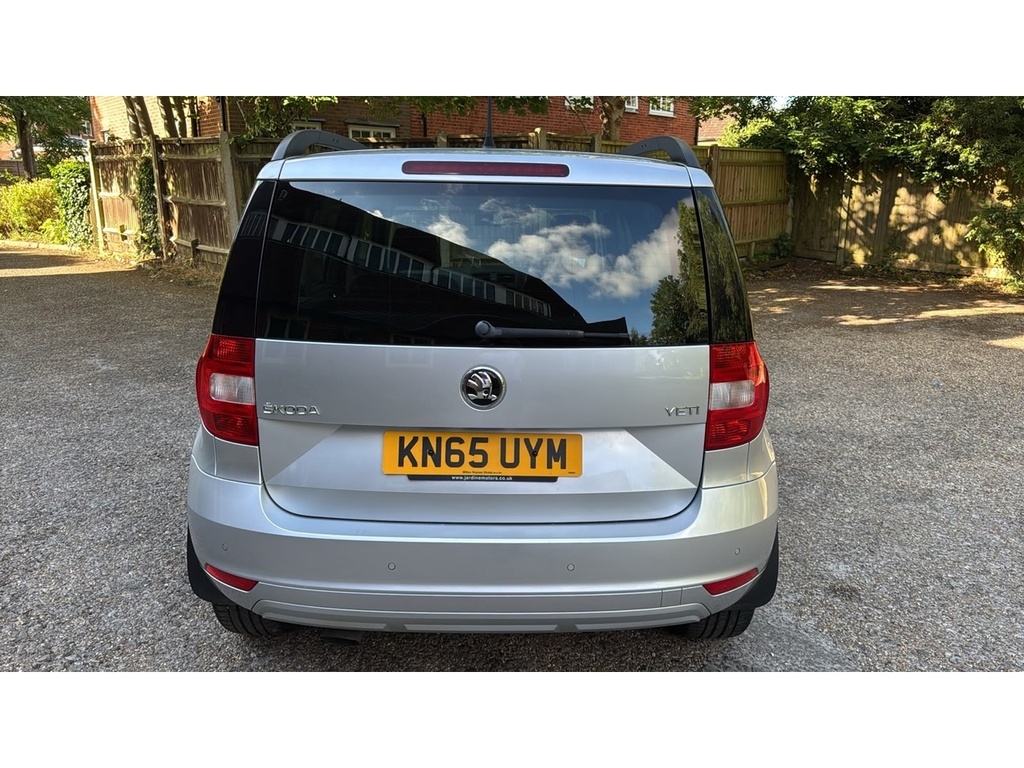 Skoda Yeti 1.2 Tsi Se L Suv Dsg Euro 6 Ss 110 KN65UYM Silver #4
