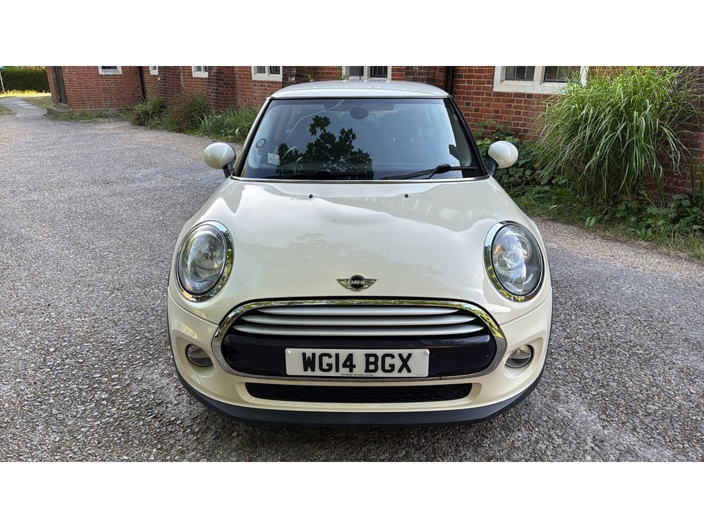 Mini Hatch 1.5 Cooper Hatchback Euro 6 Ss White #2