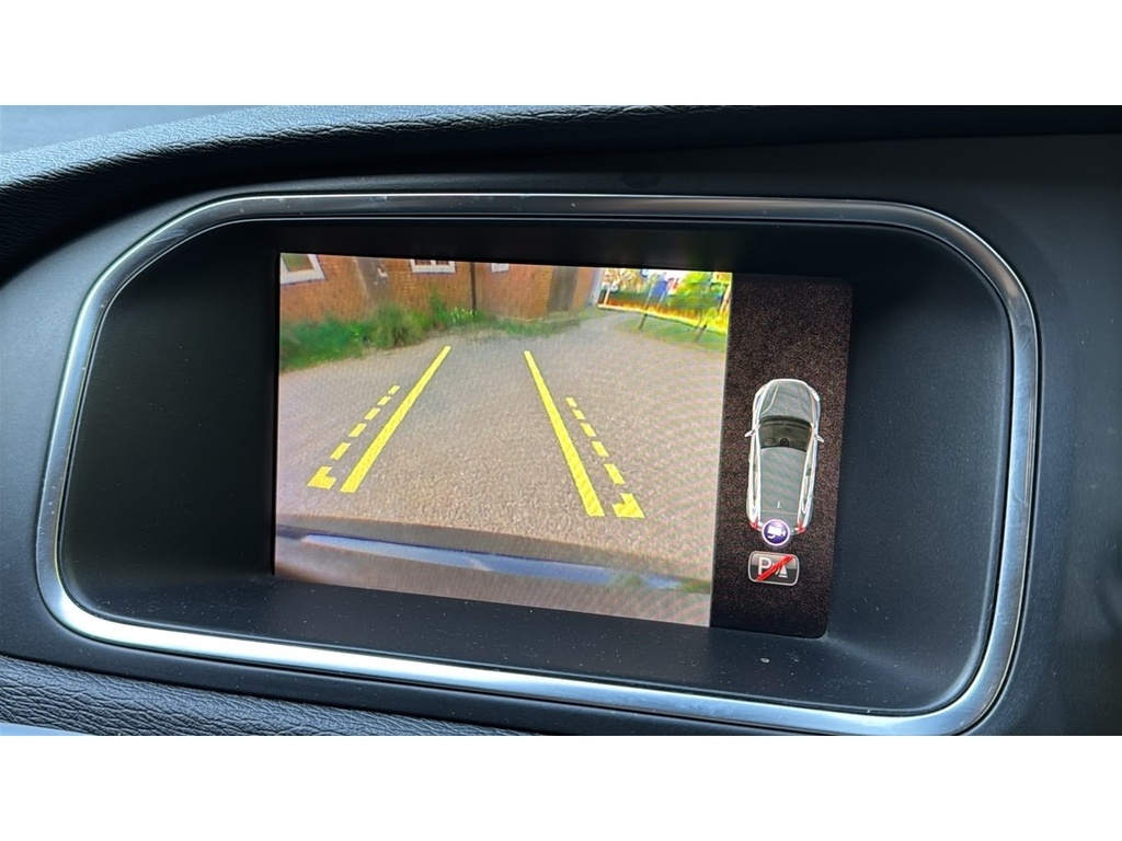 Volvo V40 121 Bhp T2 Momentum Rear Park Ass Silver #18