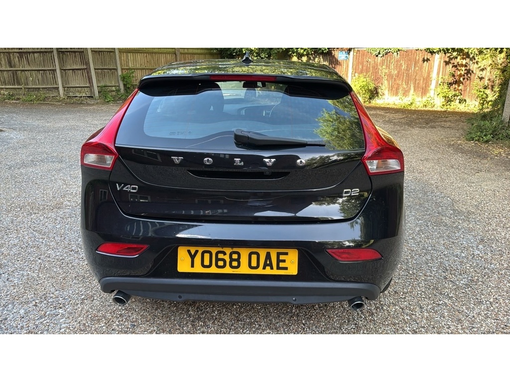 Volvo V40 121 Bhp T2 Momentum Rear Park Ass Silver #7