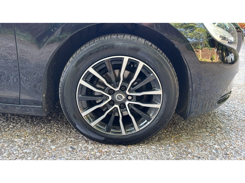 Volvo V40 121 Bhp T2 Momentum Rear Park Ass Silver #9