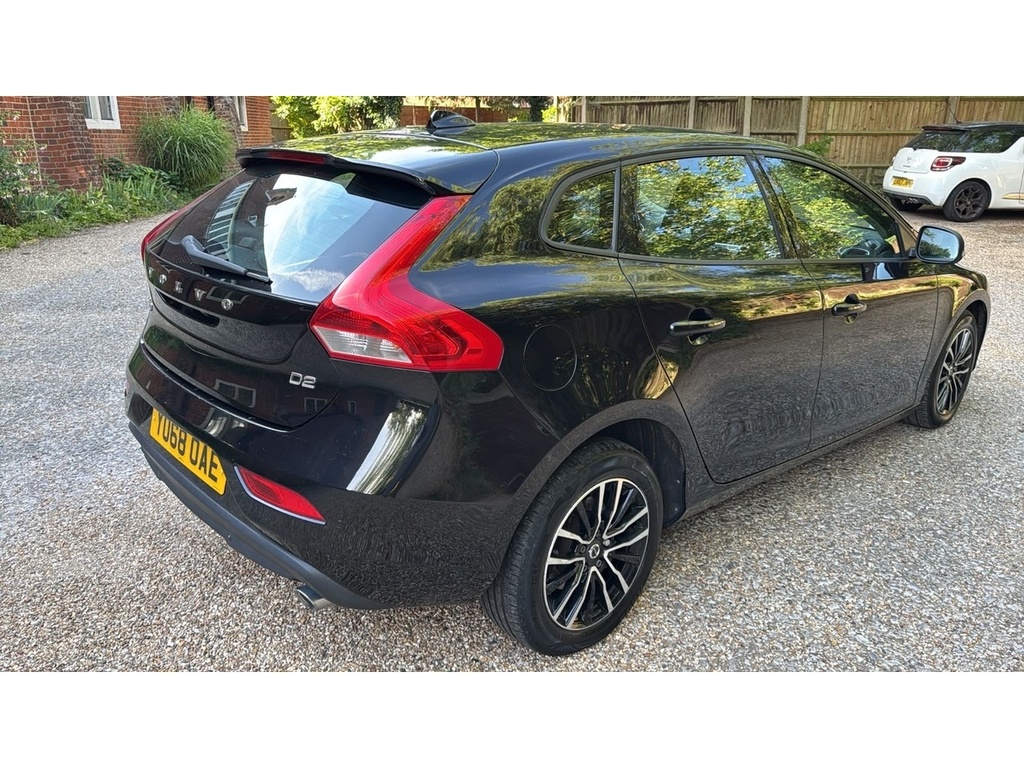 Volvo V40 121 Bhp T2 Momentum Rear Park Ass Silver #20