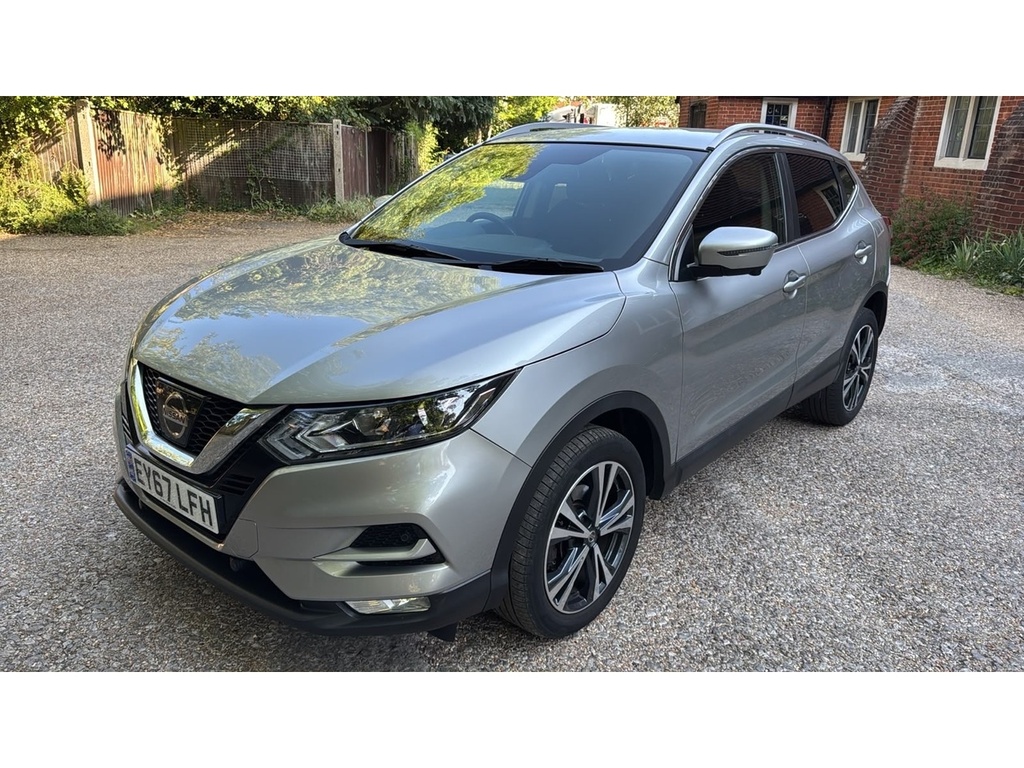 Nissan Qashqai 1.6 Dci Tekna 4Wd Euro 6 Ss Red #4