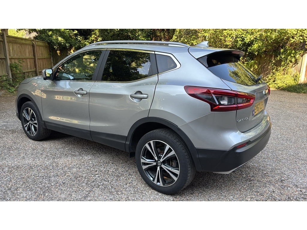 Nissan Qashqai 1.6 Dci Tekna 4Wd Euro 6 Ss Red #8
