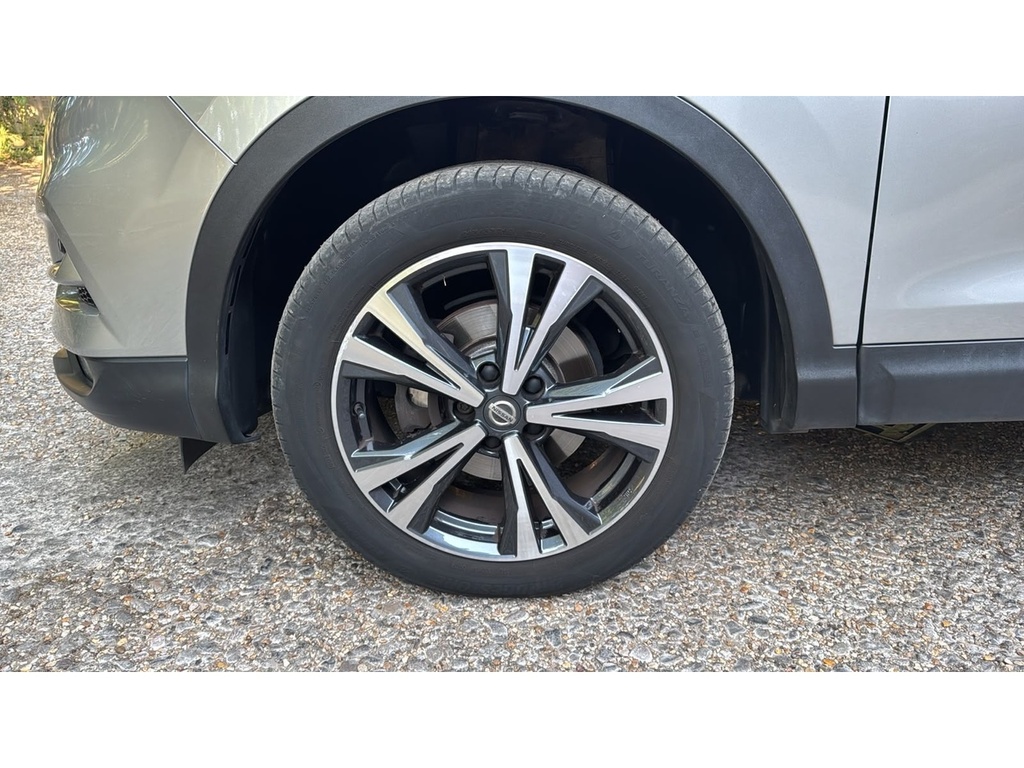 Nissan Qashqai 1.6 Dci Tekna 4Wd Euro 6 Ss Red #20