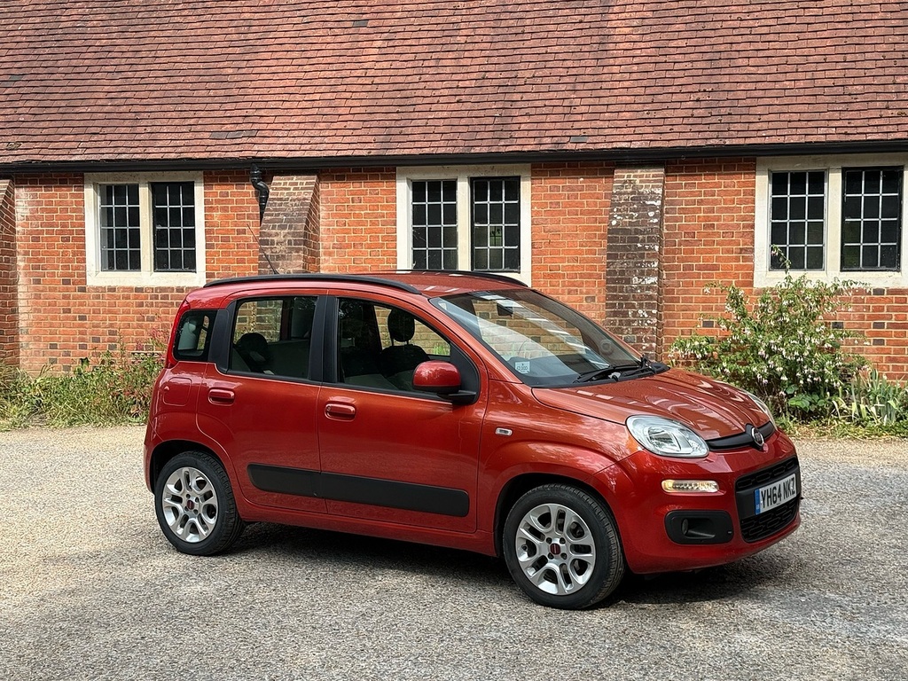 Fiat Panda 1.2 Lounge Hatchback Euro 6 69 Red #2