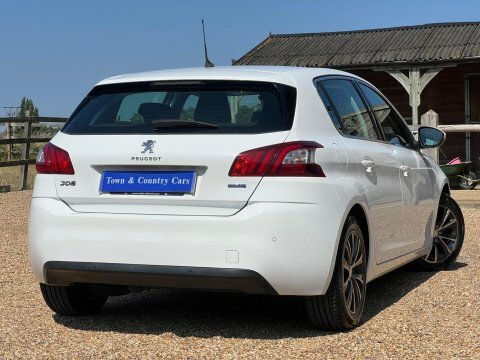 Peugeot 308 1.6 Bluehdi Allure White #5